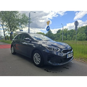 Kia Ceed  Hatchback 2019,  1.4 benzyna - Na sprzedaż za 43 900 zł - Łódź - zdjęcie 2