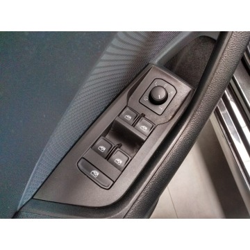 Skoda Octavia  Liftback 2021,  1.5 benzyna - Na sprzedaż za 77 900 zł - Tychy - zdjęcie 8