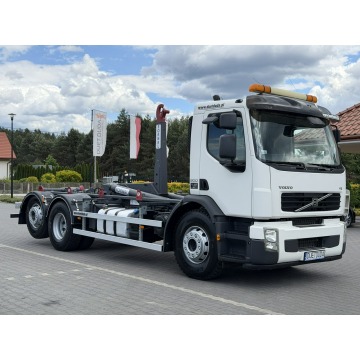 Volvo  2009,  7.1 diesel - Na sprzedaż za 178 350 zł - Widełki - zdjęcie 10