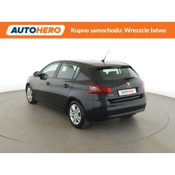 Peugeot 308  Hatchback 2021,  1.2 benzyna - Na sprzedaż za 45 300 zł - Warszawa - zdjęcie 4