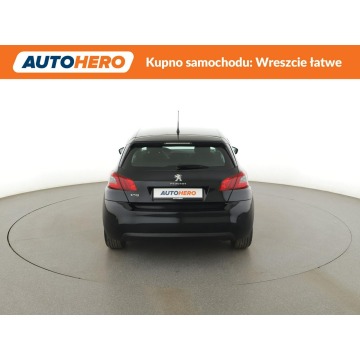 Peugeot 308  Hatchback 2021,  1.2 benzyna - Na sprzedaż za 45 300 zł - Warszawa - zdjęcie 6