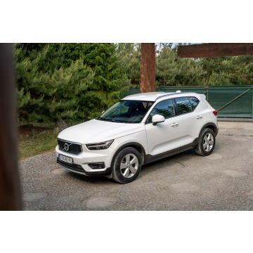 Volvo   SUV 2020,  2.0 diesel, automat - Na sprzedaż za 79 777 zł - Ropczyce - zdjęcie 3