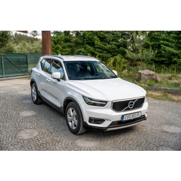 Volvo   SUV 2020,  2.0 diesel, automat - Na sprzedaż za 79 777 zł - Ropczyce - zdjęcie 10
