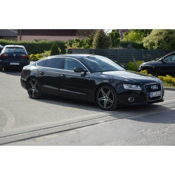 Audi A5  Liftback 2010,  2.0 benzyna - Na sprzedaż za 31 900 zł - Majdan Sieniawski - zdjęcie 2