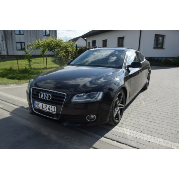 Audi A5  Liftback 2010,  2.0 benzyna - Na sprzedaż za 31 900 zł - Majdan Sieniawski - zdjęcie 4