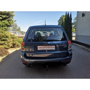 Subaru Forester 2009,  2.0 diesel - Na sprzedaż za 14 900 zł - Strzegom - zdjęcie 6