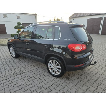 Volkswagen Tiguan  SUV 2010,  1.4 benzyna - Na sprzedaż za 28 900 zł - Kutno - zdjęcie 10