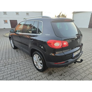 Volkswagen Tiguan  SUV 2010,  1.4 benzyna - Na sprzedaż za 28 900 zł - Kutno - zdjęcie 9