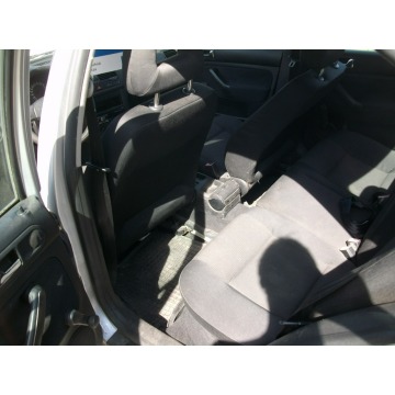 Volkswagen Bora  Sedan/Limuzyna 2002,  1.6 benzyna - Na sprzedaż za 2 300,00 zł - Katowice - zdjęcie 5