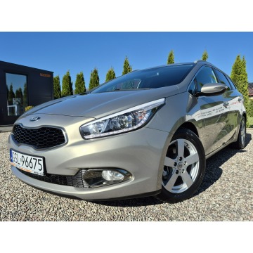 Kia Ceed 2014,  1.6 benzyna - Na sprzedaż za 34 900 zł - Łosino - zdjęcie 11