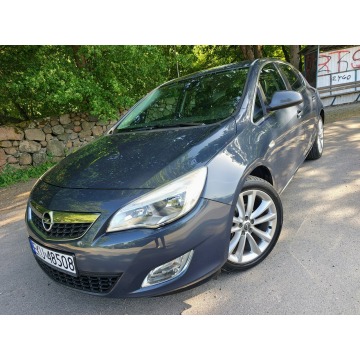 Opel Astra  Hatchback 2010,  1.6 benzyna - Na sprzedaż za 16 999 zł - Nowe Sójki - zdjęcie 5