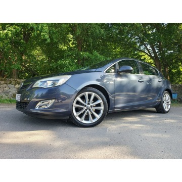 Opel Astra  Hatchback 2010,  1.6 benzyna - Na sprzedaż za 16 999 zł - Nowe Sójki - zdjęcie 3