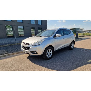 Hyundai ix35 - 1.7CRDi 2011r Tempomat Isofix Grzane Fotele Skóra Alu Czujniki