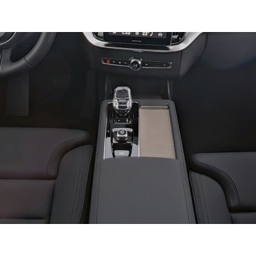 Volvo   SUV 2025,  2.0 hybryda, automat - Na sprzedaż za 299 900 zł - Tychy - zdjęcie 6