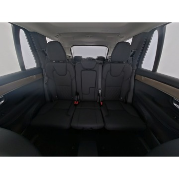 Volvo   SUV 2025,  2.0 hybryda, automat - Na sprzedaż za 299 900 zł - Tychy - zdjęcie 7