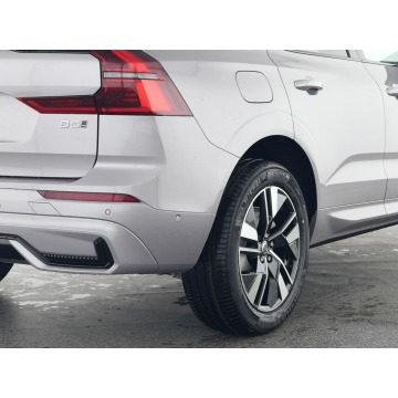Volvo   SUV 2025,  2.0 benzyna, automat - Na sprzedaż za 219 900 zł - Tychy - zdjęcie 11