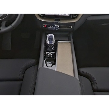 Volvo   SUV 2025,  2.0 benzyna, automat - Na sprzedaż za 219 900 zł - Tychy - zdjęcie 6
