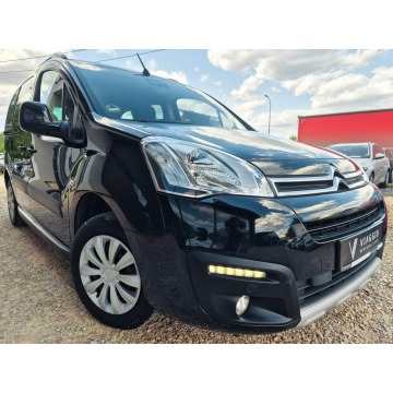 Citroen Berlingo  Minivan/Van 2016,  1.6 diesel - Na sprzedaż za 37 899 zł - Tychy - zdjęcie 2