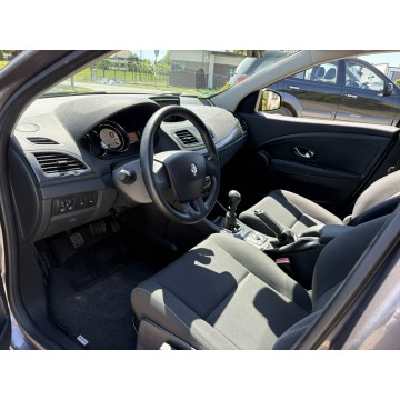 Renault Megane  Kombi 2013,  1.2 benzyna - Na sprzedaż za 14 900 zł - Knurów - zdjęcie 9