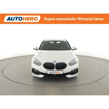 BMW Seria 1  Hatchback 2020,  2.0 diesel, automat - Na sprzedaż za 65 200 zł - Warszawa - zdjęcie 11