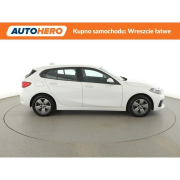 BMW Seria 1  Hatchback 2020,  2.0 diesel, automat - Na sprzedaż za 65 200 zł - Warszawa - zdjęcie 9