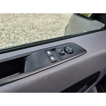 Peugeot Expert 2022,  2.0 diesel, automat - Na sprzedaż za 56 457 zł - Kutno - zdjęcie 12