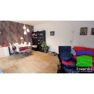 Sprzedam dom Łódź -  wolnostojący jednopiętrowy,  pow.  650 m2,  działka:   815 m2 - zdjęcie 7