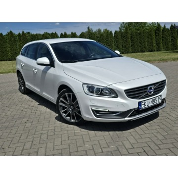 Volvo V60 2016,  2.0 diesel - Na sprzedaż za 37 900 zł - Kutno - zdjęcie 4
