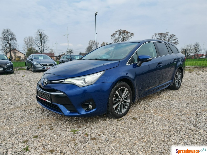 Toyota Avensis 2015,  2.0 diesel - Na sprzedaż za 35 900 zł - Rawa Mazowiecka