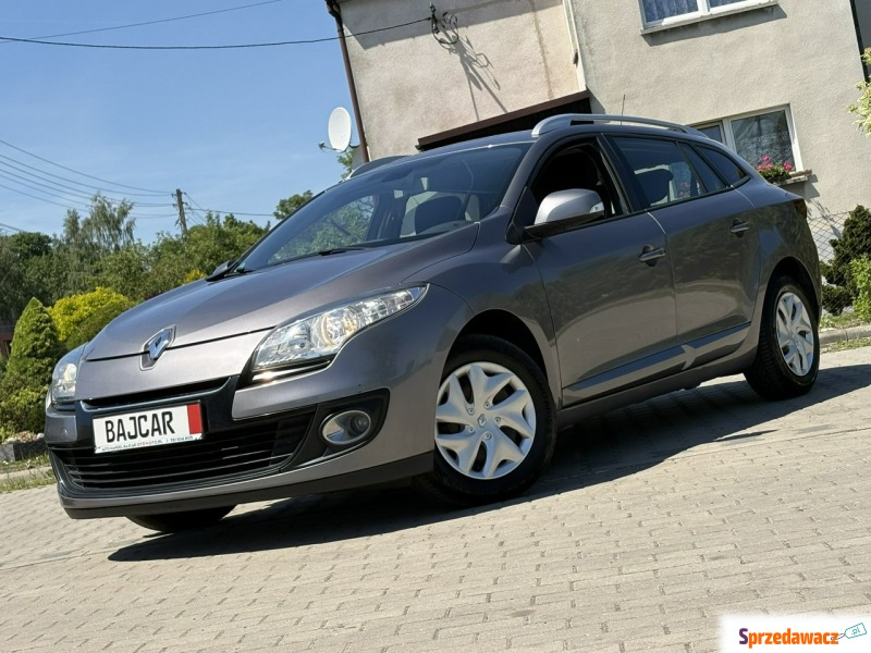 Renault Megane  Kombi 2013,  1.2 benzyna - Na sprzedaż za 14 900 zł - Knurów