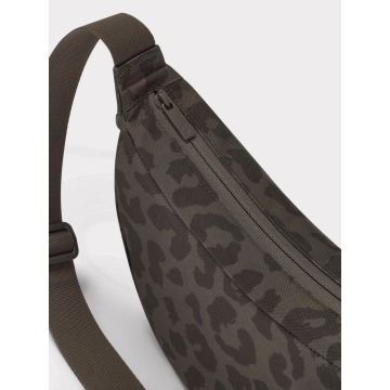 Torba na ramię Johnny urban Ally Small Half Moon Bag Braun Leo