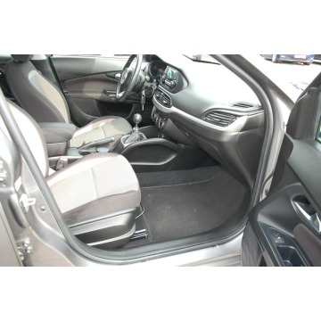 Fiat Tipo  Sedan/Limuzyna 2015,  1.6 diesel - Na sprzedaż za 22 900 zł - Dębica - zdjęcie 7