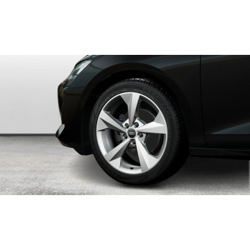 Audi A3  Hatchback 2025,  1.5 benzyna, automat - Na sprzedaż za 139 000 zł - Toruń - zdjęcie 5