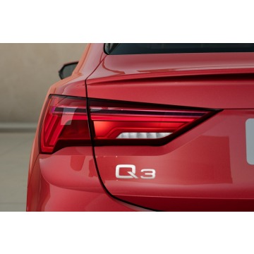 Audi Q3  SUV 2025,  1.5 benzyna, automat - Na sprzedaż za 159 000 zł - Toruń - zdjęcie 5