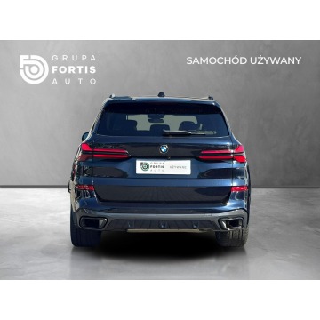 BMW X5  SUV 2023,  3.0 diesel, automat - Na sprzedaż za 299 000 zł - Toruń - zdjęcie 4