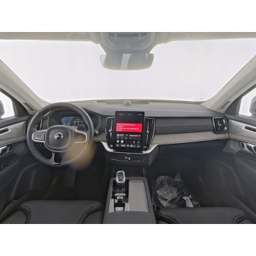 Volvo   SUV 2025,  2.0 hybryda, automat - Na sprzedaż za 349 900 zł - Tychy - zdjęcie 5