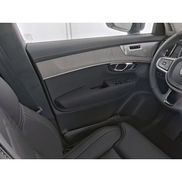 Volvo   SUV 2025,  2.0 hybryda, automat - Na sprzedaż za 349 900 zł - Tychy - zdjęcie 12