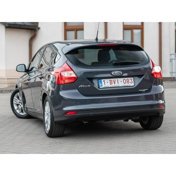 Ford Focus  Hatchback 2013,  1.6 diesel - Na sprzedaż za 18 700 zł - Zwoleń - zdjęcie 2
