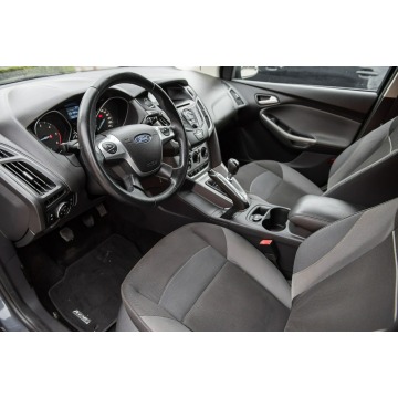 Ford Focus  Hatchback 2013,  1.6 diesel - Na sprzedaż za 18 700 zł - Zwoleń - zdjęcie 6