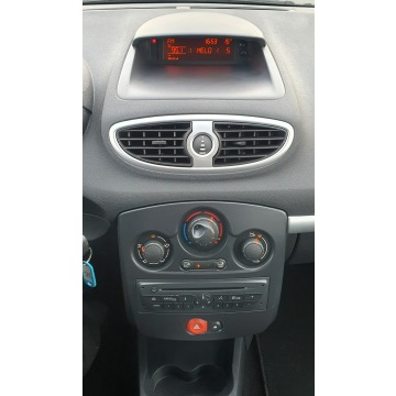Renault Clio  Kombi 2010,  1.1 benzyna - Na sprzedaż za 18 800 zł - Przyszowice - zdjęcie 9