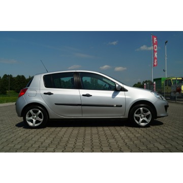 Renault Clio  Hatchback 2006,  1.5 diesel - Na sprzedaż za 7 900,00 zł - Goczałkowice-Zdrój - zdjęcie 6