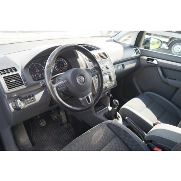 Volkswagen Touran  Minivan/Van 2013,  1.6 diesel - Na sprzedaż za 21 900 zł - Goczałkowice-Zdrój - zdjęcie 9