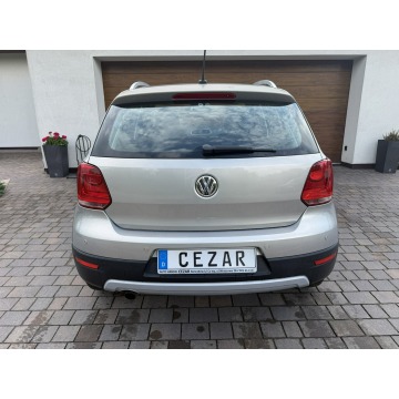 Volkswagen Polo  Hatchback 2011,  1.6 diesel, automat - Na sprzedaż za 28 500 zł - Konradów - zdjęcie 5