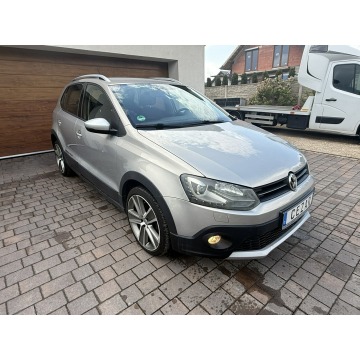 Volkswagen Polo  Hatchback 2011,  1.6 diesel, automat - Na sprzedaż za 28 500 zł - Konradów - zdjęcie 3