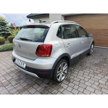 Volkswagen Polo  Hatchback 2011,  1.6 diesel, automat - Na sprzedaż za 28 500 zł - Konradów - zdjęcie 4