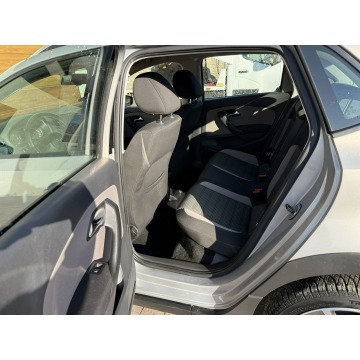Volkswagen Polo  Hatchback 2011,  1.6 diesel, automat - Na sprzedaż za 28 500 zł - Konradów - zdjęcie 11