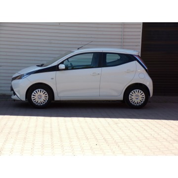 Toyota Aygo  Hatchback 2016,  1.0 benzyna - Na sprzedaż za 26 900 zł - Mikołów - zdjęcie 10
