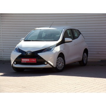 Toyota Aygo  Hatchback 2016,  1.0 benzyna - Na sprzedaż za 26 900 zł - Mikołów - zdjęcie 7