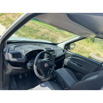 Fiat Doblo 2013,  1.6 diesel - Na sprzedaż za 28 000 zł - Rawa Mazowiecka - zdjęcie 5