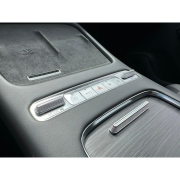 Omoda 7  SUV 2025,  1.5 hybryda, automat - Na sprzedaż za 154 900 zł - Piotrków Trybunalski - zdjęcie 10